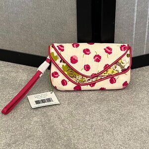 Vera Bradley Flapper Wristlet Make Me Blush